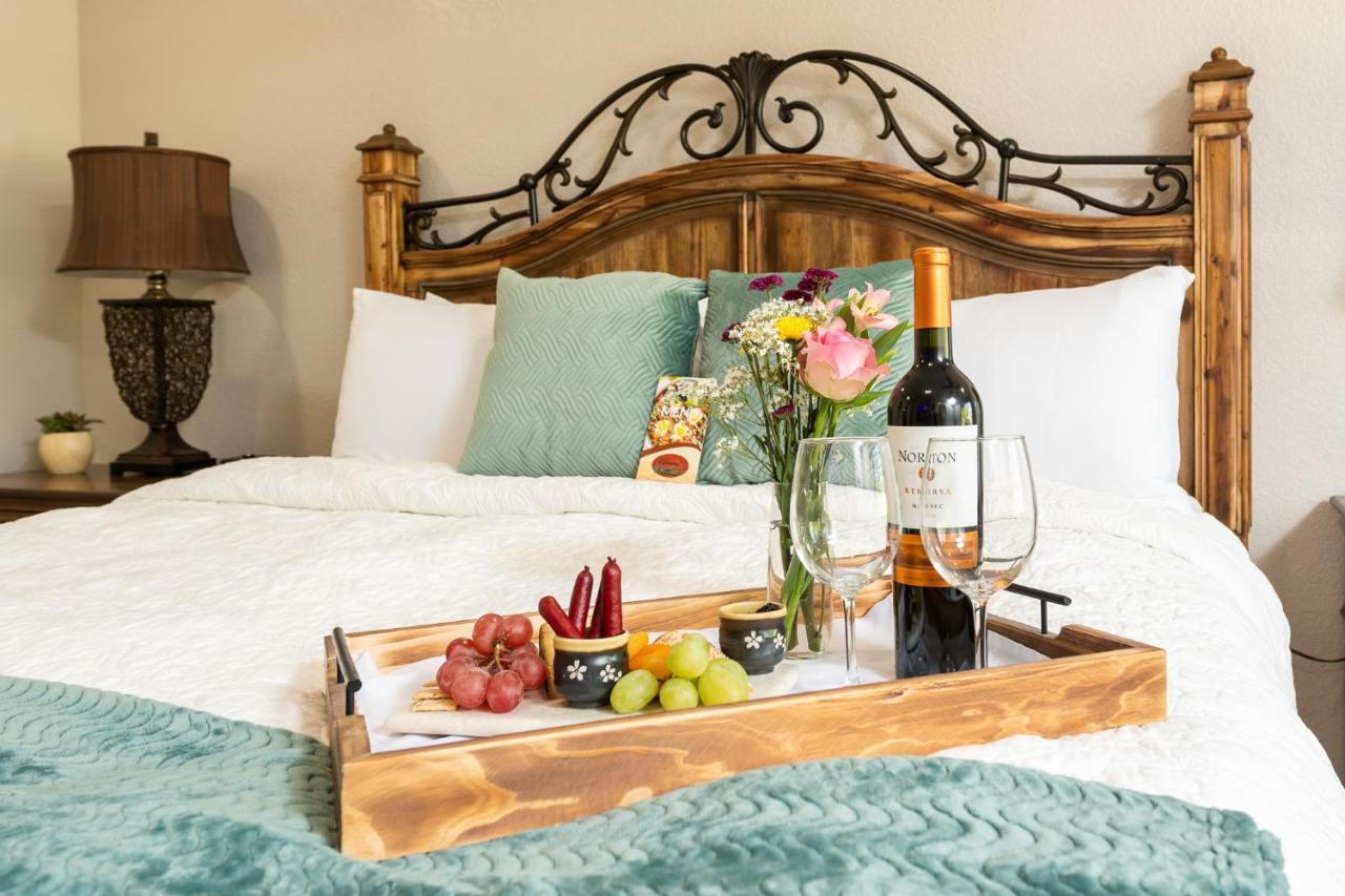 Whispering Creek Bed & Breakfast Седона Екстериор снимка