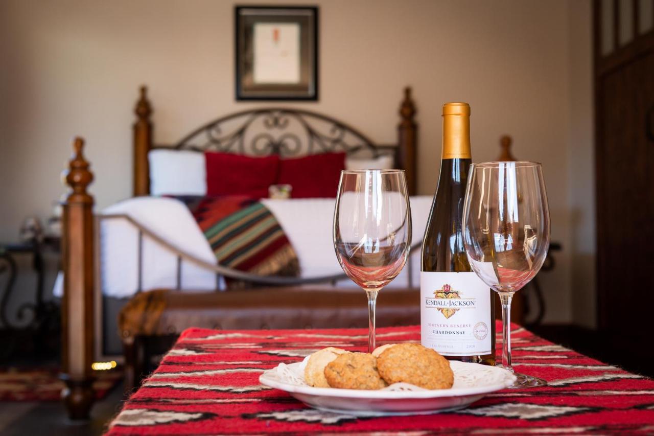 Whispering Creek Bed & Breakfast Седона Екстериор снимка